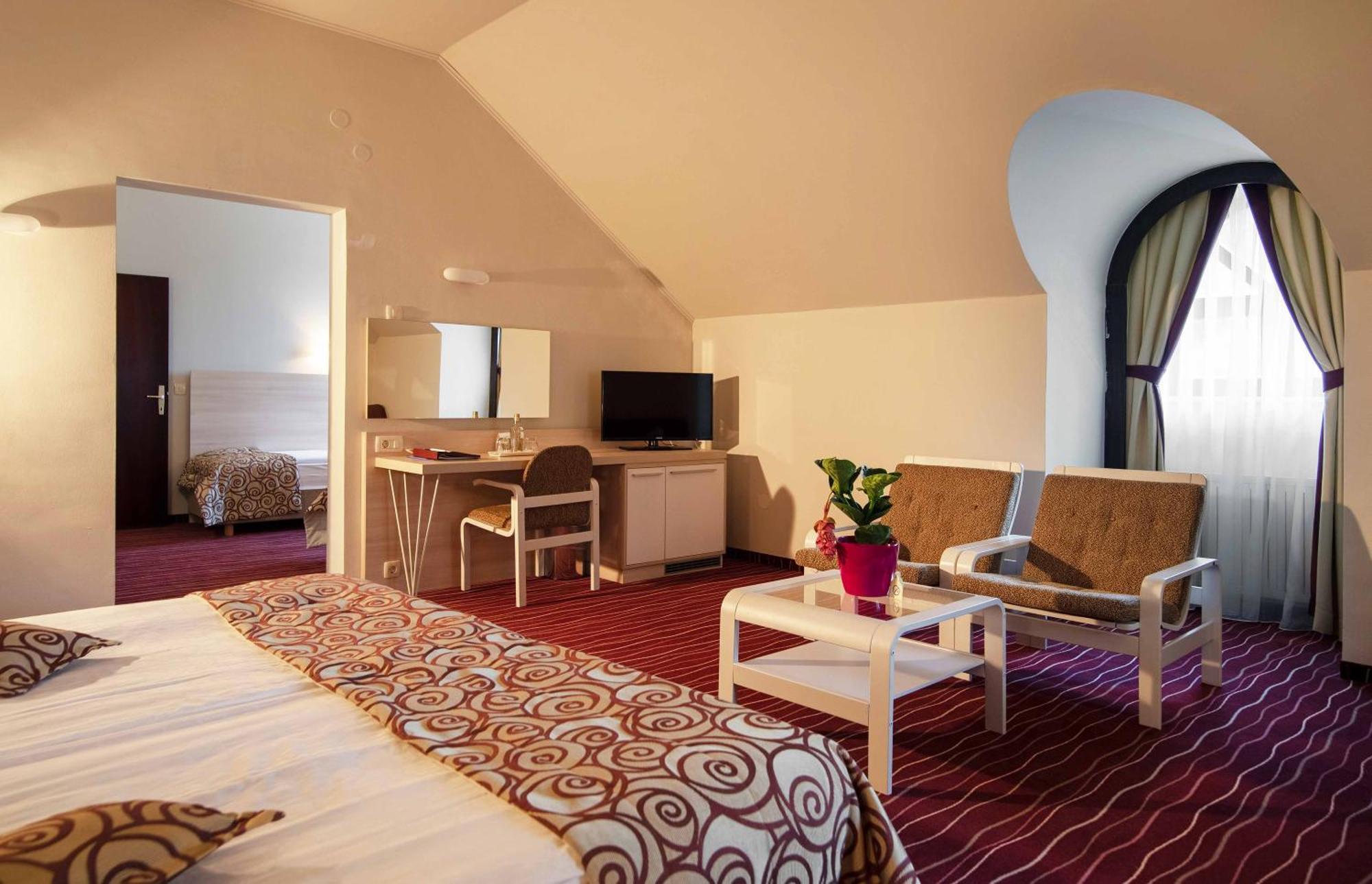 Hotel Zagreb - Health & Beauty Rogaska Slatina Phòng bức ảnh